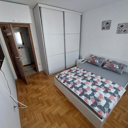 Apartment Gelic Family Kumanovo Esterno foto
