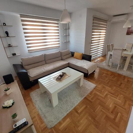 Apartment Gelic Family Kumanovo Esterno foto