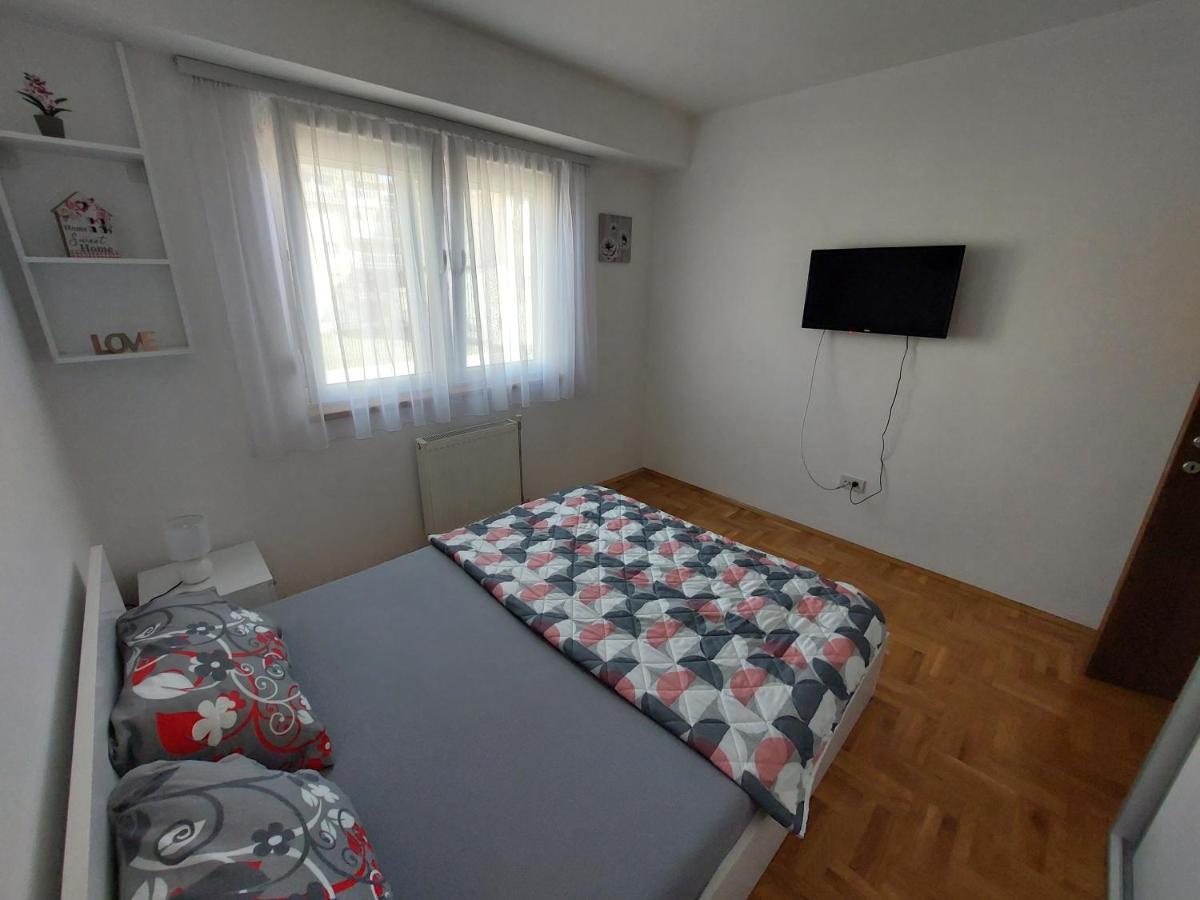 Apartment Gelic Family Kumanovo Esterno foto