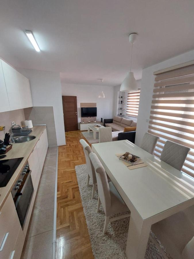 Apartment Gelic Family Kumanovo Esterno foto