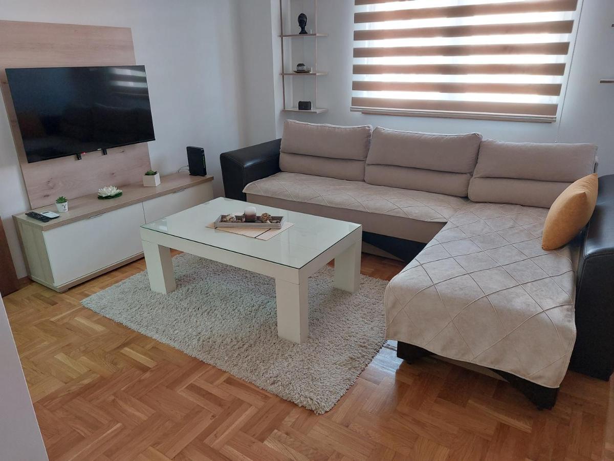 Apartment Gelic Family Kumanovo Esterno foto